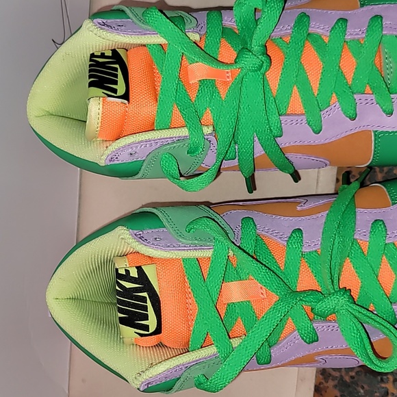 Nike by YOU. Dunk High. Released on Nike.UK. Men's size 13 (USA) size 12 (UK) - Picture 7 of 16